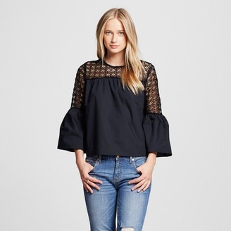 Who What Wear Women's Eyelet Trim Bell Sleeve Top