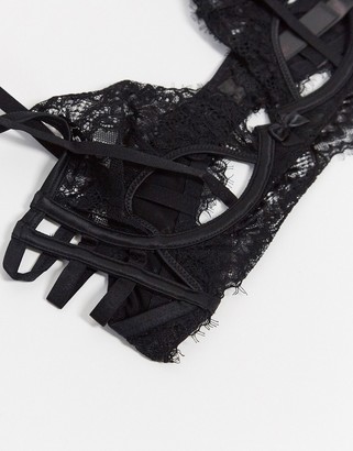 Hunkemoller Eve cut-out lace longline bra in black