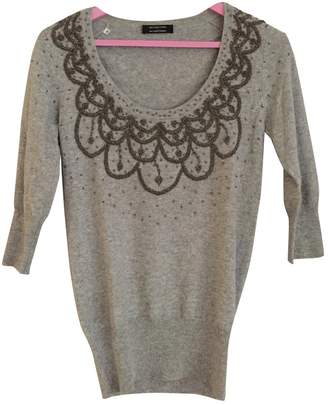 Unconditional Grey Cashmere Knitwear for Women