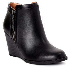 time and tru women's wedge boot