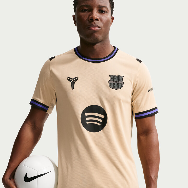 Nike Men's FC Barcelona 2025/26 Stadium Away Kobe Dri-FIT Soccer Replica Jersey in Brown | HJ4603-784