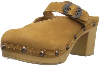 sbicca clogs