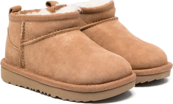 Ugg Kids Classic Ultra Mini suede boots