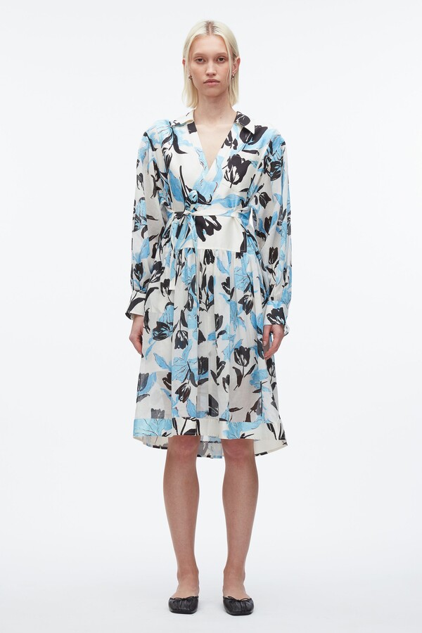 Joyful Tulip Shirt Dress in IVORY MULTI