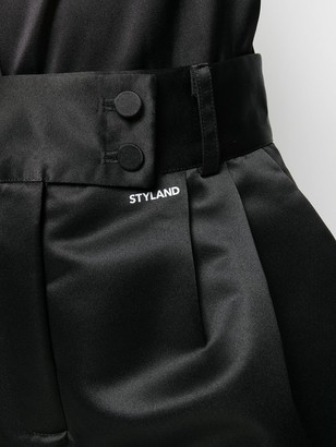 Styland Wide Tailored Shorts