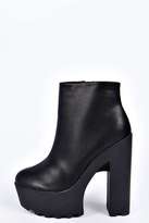 Thumbnail for your product : boohoo Kerrie Cleated Platform Boot
