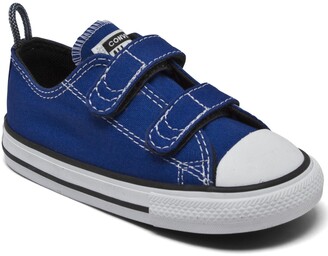 macys converse sneakers
