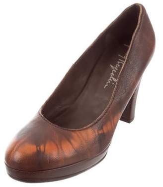 Henry Beguelin Leather Round-Toe Pumps