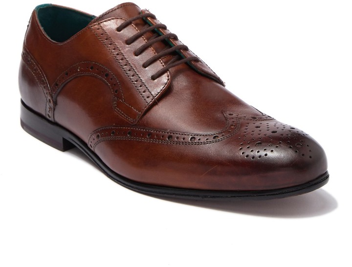 larriy wing cap leather brogues