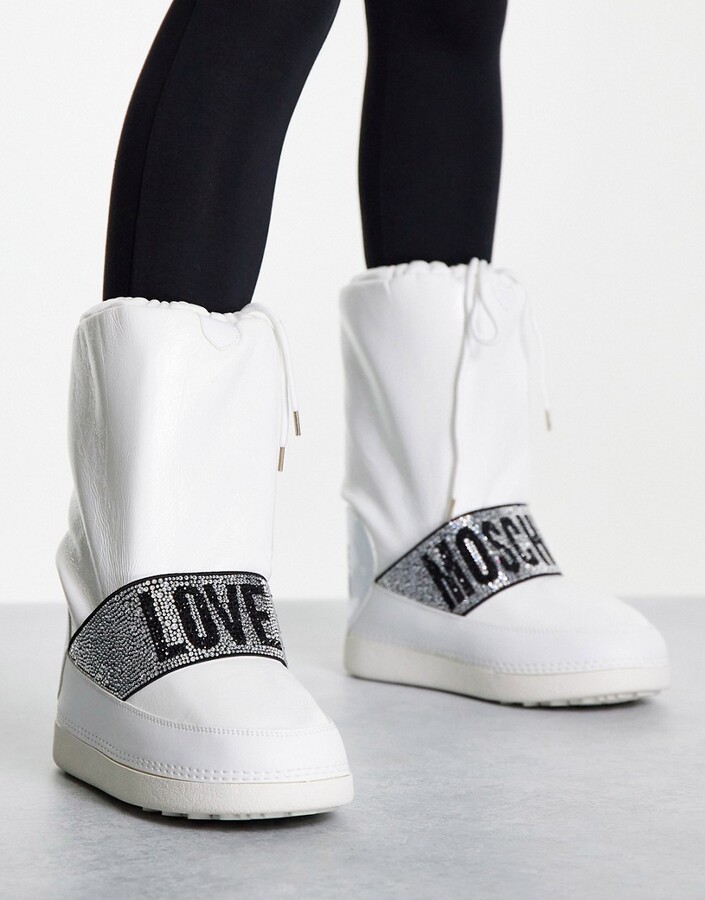 Love Moschino snow boot with glitter logo in white - ShopStyle