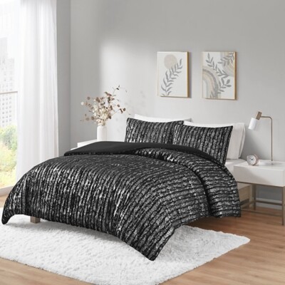 Intelligent Design Metallic Print Twin/Twin XL Comforter Set