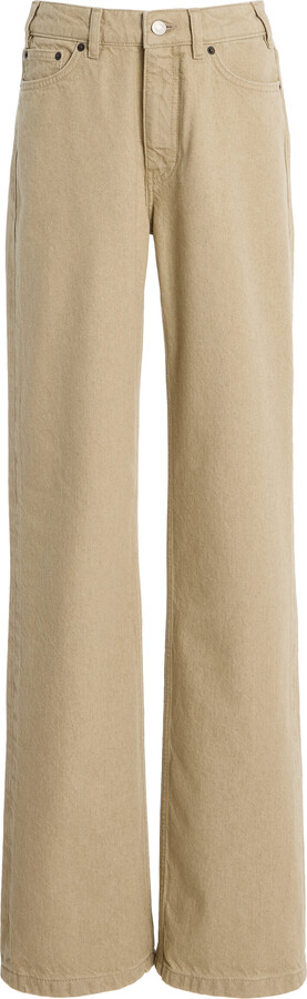 Rise Boyfriend Jeans