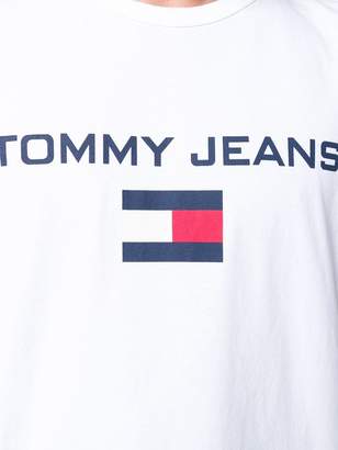 Tommy Jeans logo print T-shirt