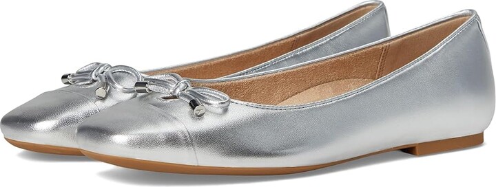 Vionic Klara Women's Shoes Silver Metal Leather : 9 M Suede