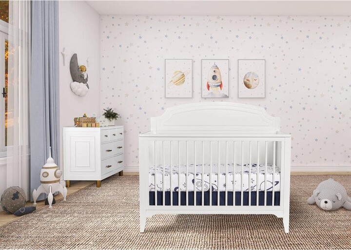 Dream On Me JPMA and Greenguard Gold Certified White Milton 5 in. 1 Convertible Crib made with Sustainable New Zealand Pinewood