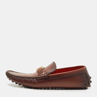 Louis Vuitton Men Shoes - 42 For Sale on 1stDibs