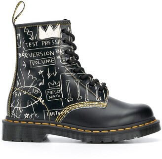 doc martens womens boots burgundy