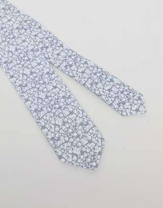 ASOS Design DESIGN slim tie and pocket square in grey floral