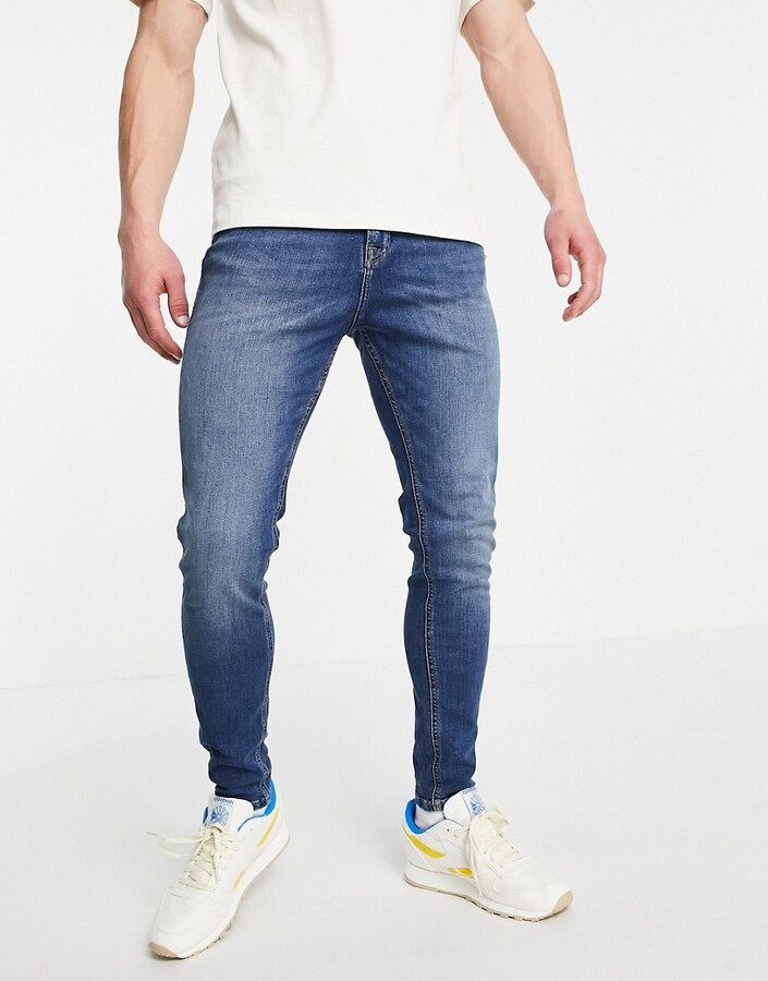 Jack and Jones Intelligence Pete carrot fit jeans in dark blue - ShopStyle