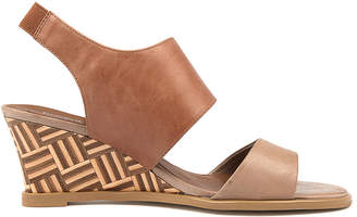 Django & Juliette Undez Navy-tan Sandals Womens Shoes Casual Heeled Sandals