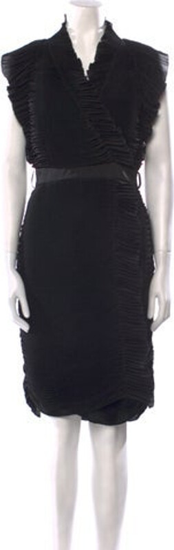 Gucci Silk Dress Black Pleated & Ruffle Accents Short Sleeve with V-Neck Sash-Tie Closure at Side Designer