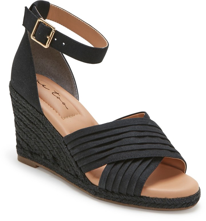 me too shoes sandals