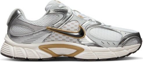 Men's Nike V5 RNR Sneakers 11 Regular White/Medium Ash/Parachute Beige