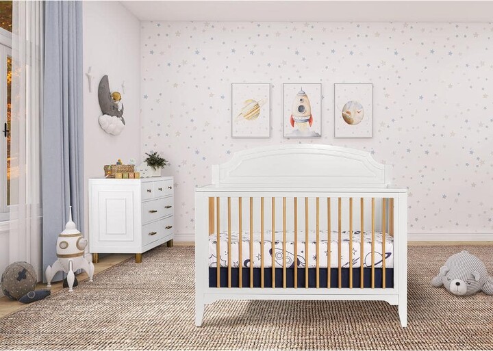 Dream On Me JPMA & Greenguard Gold Certified Natural White Milton 5 in 1 Convertible Crib made with Sustainable New Zealand Pinewood