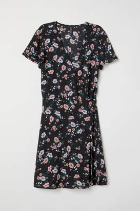 H&M Patterned Wrap-front Dress - Black