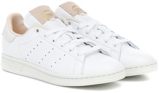 wie fällt adidas stan smith aus