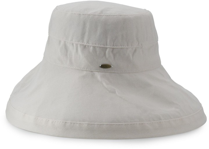 white big brim hat