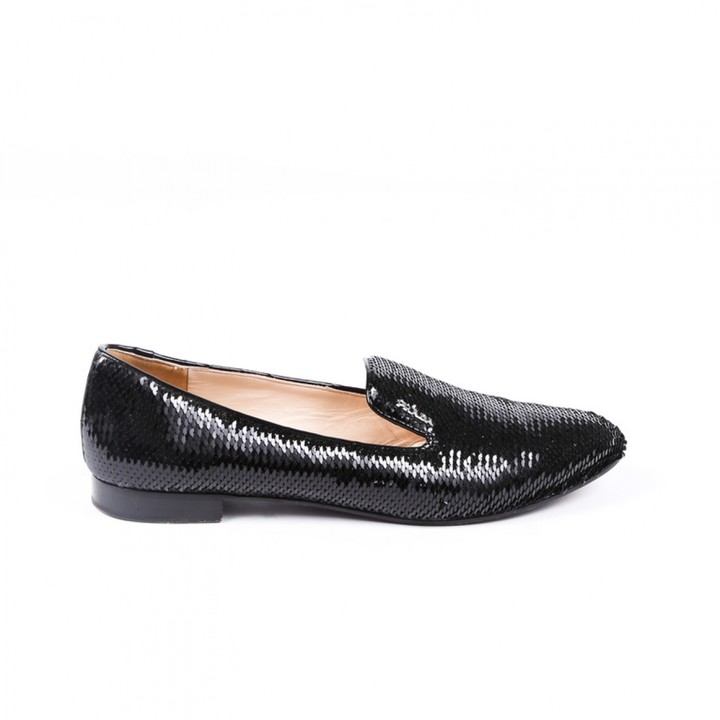 prada black ballet flats