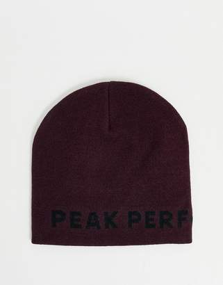 Peak Performance Pp Beanie Logo Hat In Red