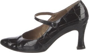 Stuart Weitzman Patent Leather Pumps