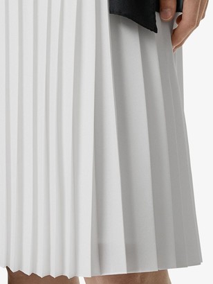 Burberry Silk-lined Pleated Skirt