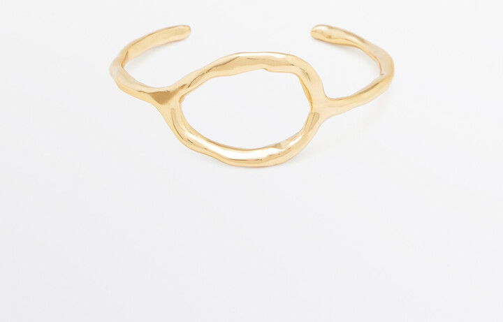 ★ Massimo Dutti★ Textured Detail Uneven Bracelet 04603532 Irregular bracelet with textured detail · Golden