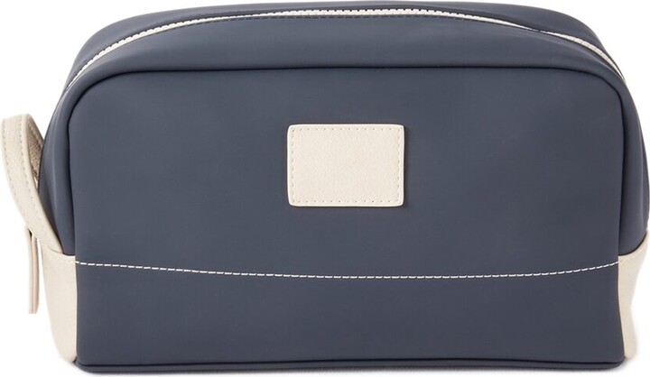 Bey-Berk Glasgow Toiletry Bag