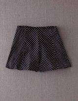 Thumbnail for your product : Boden Printed Tap Shorts