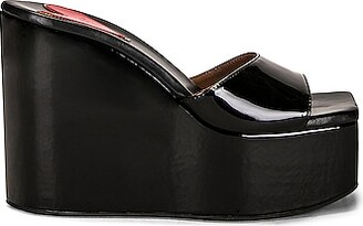 Alaia Color Wedge in Black