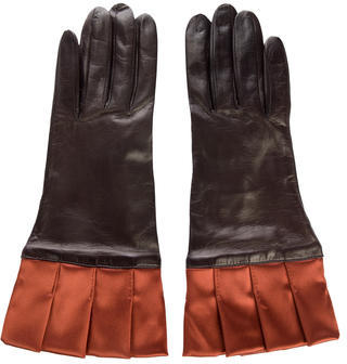 Neiman Marcus Pleated Leather Gloves