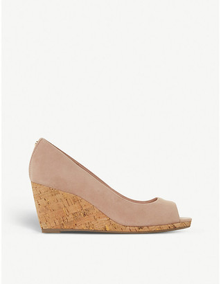 beach wedges
