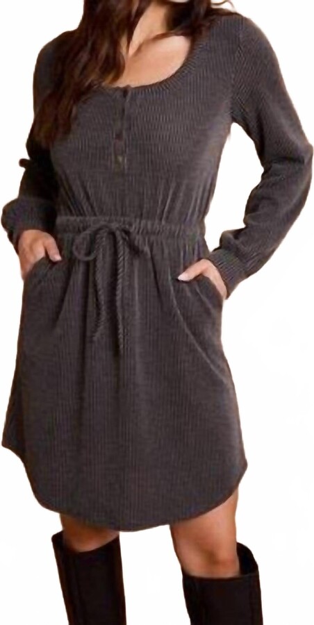 Gilli Adalynn Scoop Neck Button Up Long Sleeve Mini Dress In Charcoal