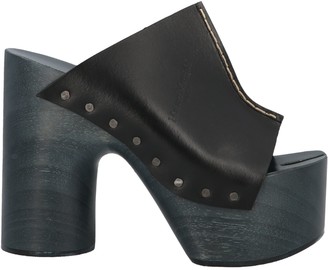 open toe clog sandals