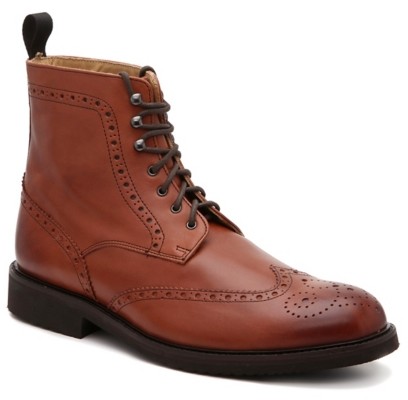 wingtip brogue boots