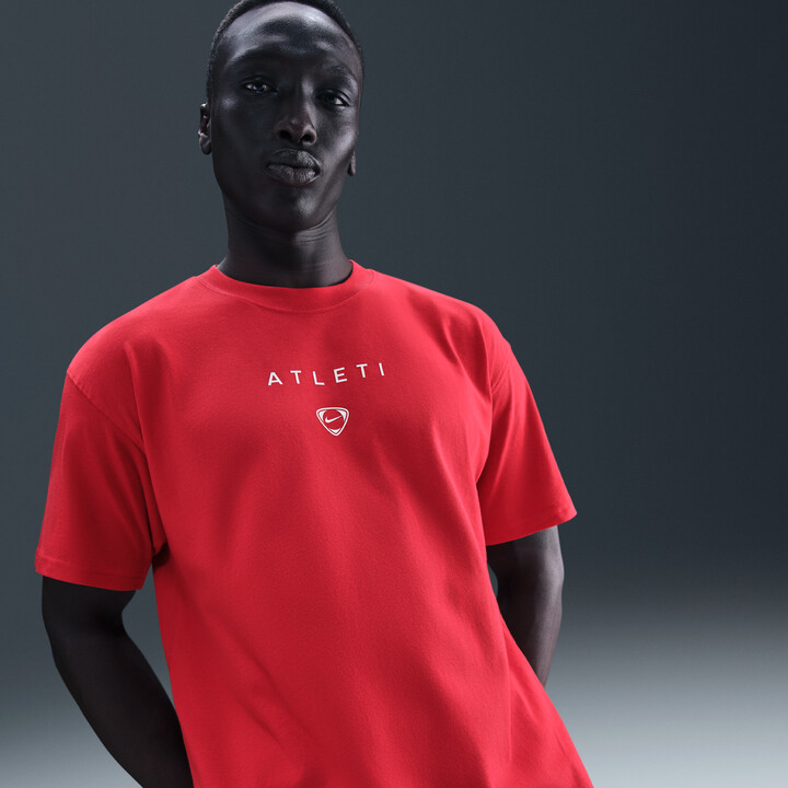 Atlético Madrid Nike Men's Total 90 Soccer T-Shirt in Red | HV4933-614