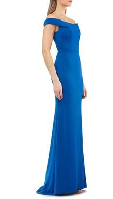 Carmen Marc Valvo Infusion Crepe Gown