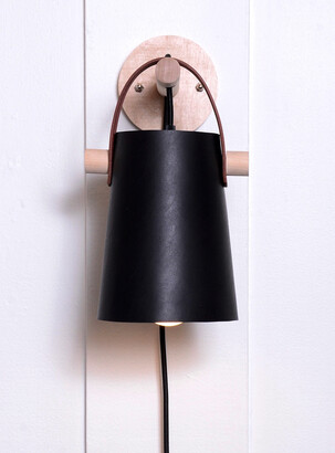 Atelier Chalet Pluggable leather lantern sconce