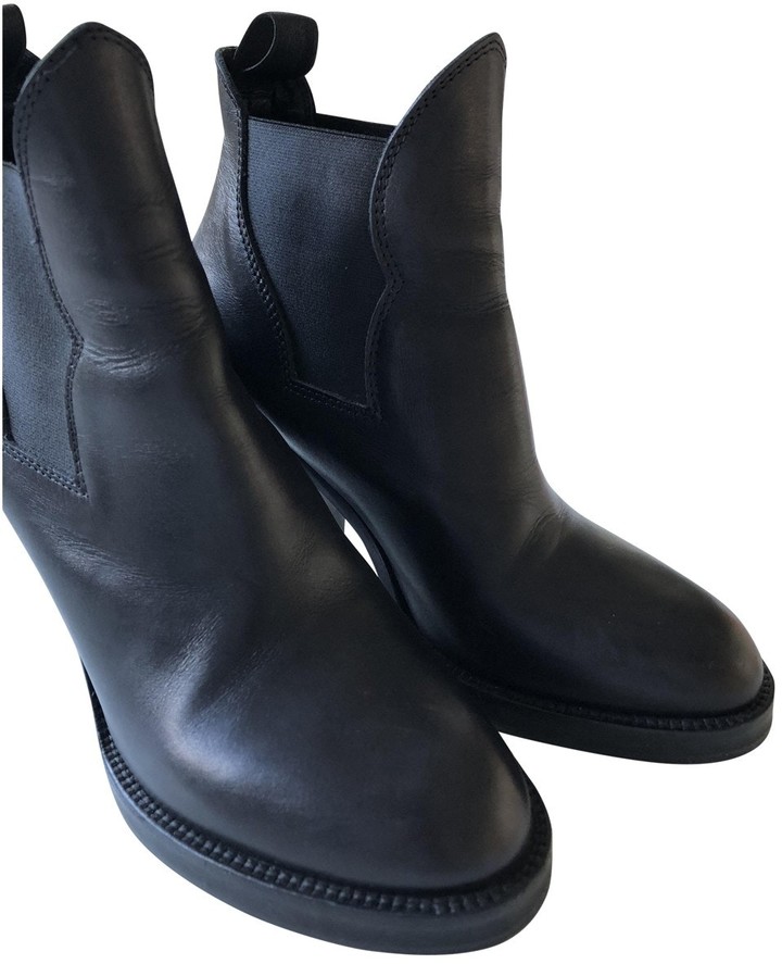 acne studios star boots