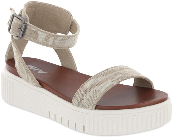 Mia reed platform sandals Clearance