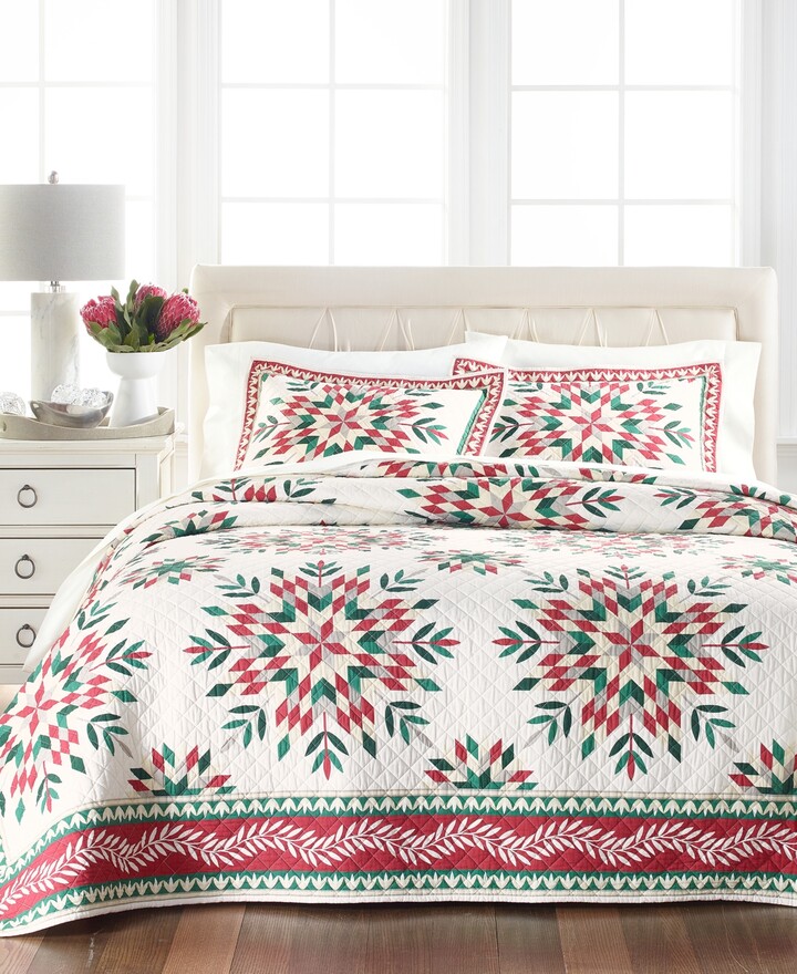 Martha Stewart Collection Snowflake Holiday Quilted Bedspread, Queen